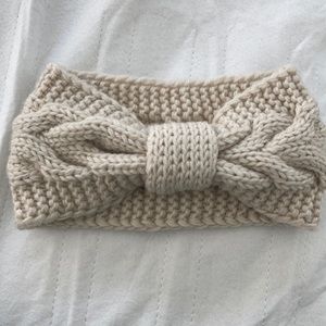 NWOT Ear Warmer Headband